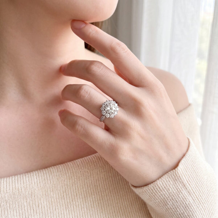 Vintage 18ct Gold Old Cut 2.55ct Diamond Cluster Ring