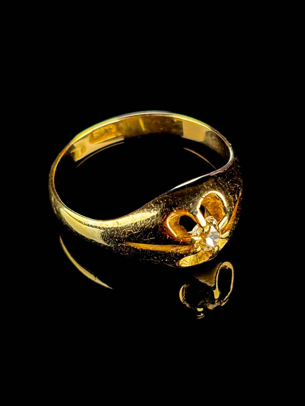 Antique 18ct Yellow Gold Old Cut Diamond Ring