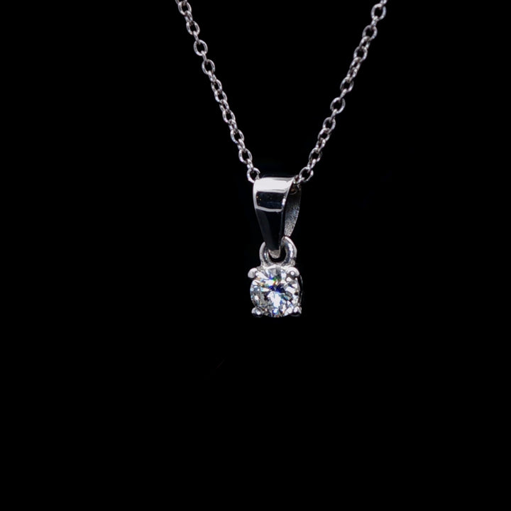 18ct White Gold 0.25ct Single Stone Diamond Pendant