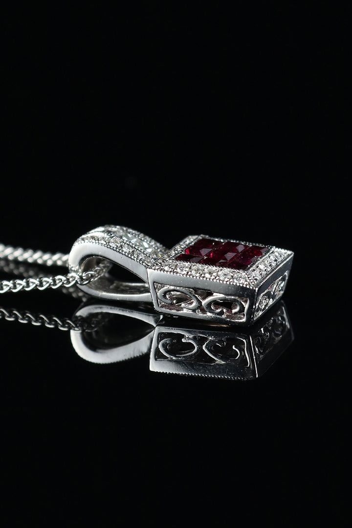 18ct Ruby & Diamond Pendant Necklace