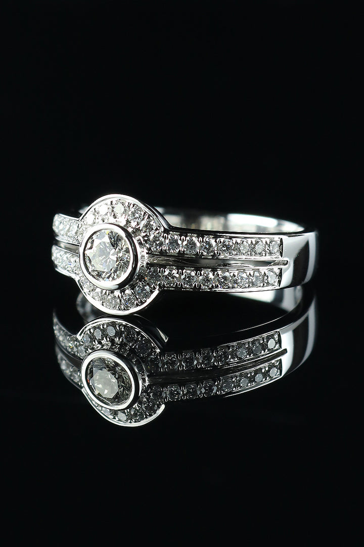 18ct White Gold 0.55ct Diamond Double Row Cluster Ring