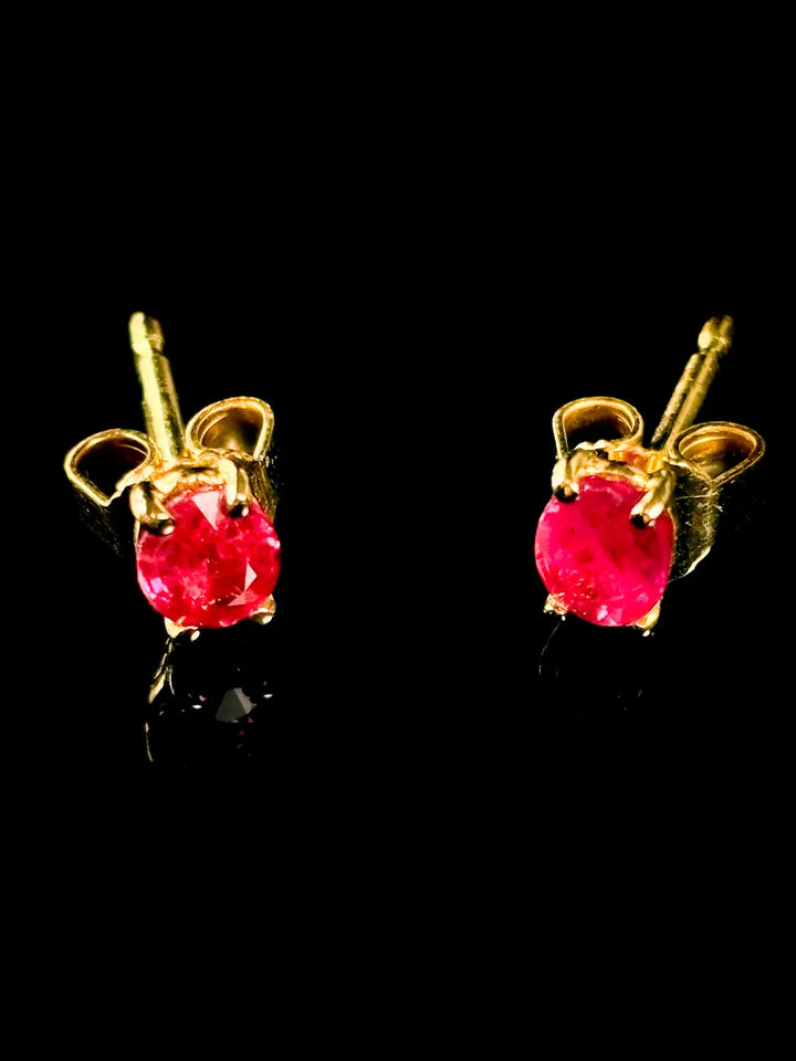 18ct Yellow Gold Oval Ruby Stud Earrings, 1.03ct
