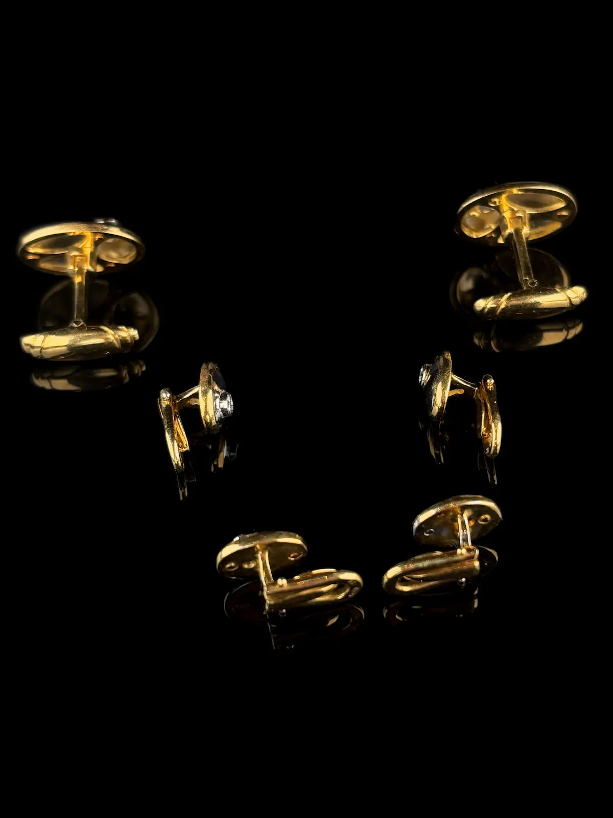 18ct Yellow and White Gold Diamond Set Dress Stud Set