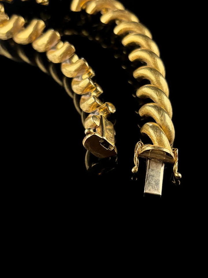 18ct Yellow Gold Fancy Link Bracelet, 41.4g