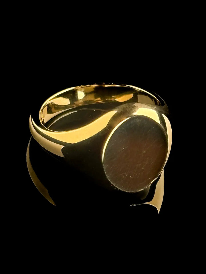18ct Yellow Gold Signet Ring