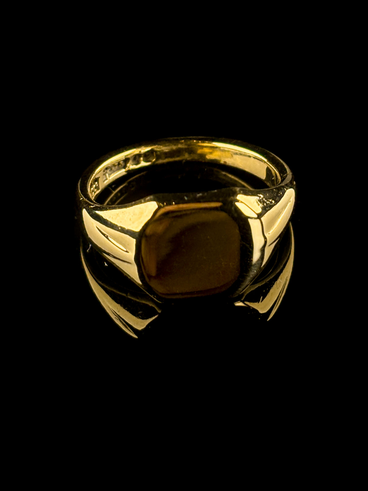 9ct Yellow Gold Signet Ring