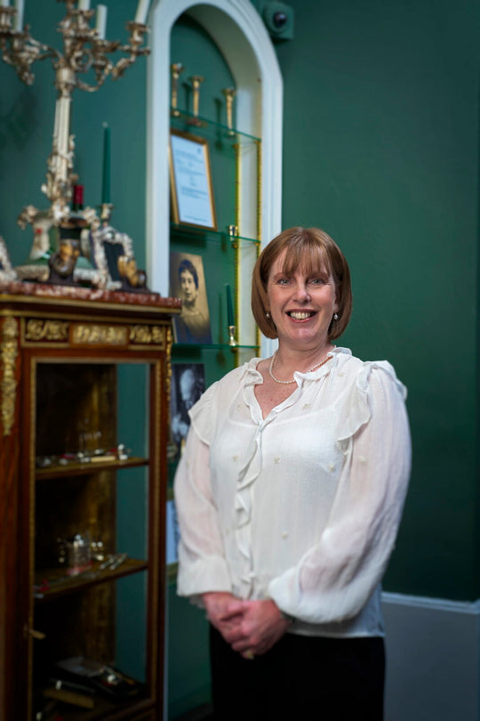 Angela Henderson