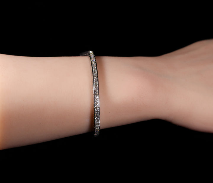 18ct White Gold Diamond Channel Set Line Bracelet