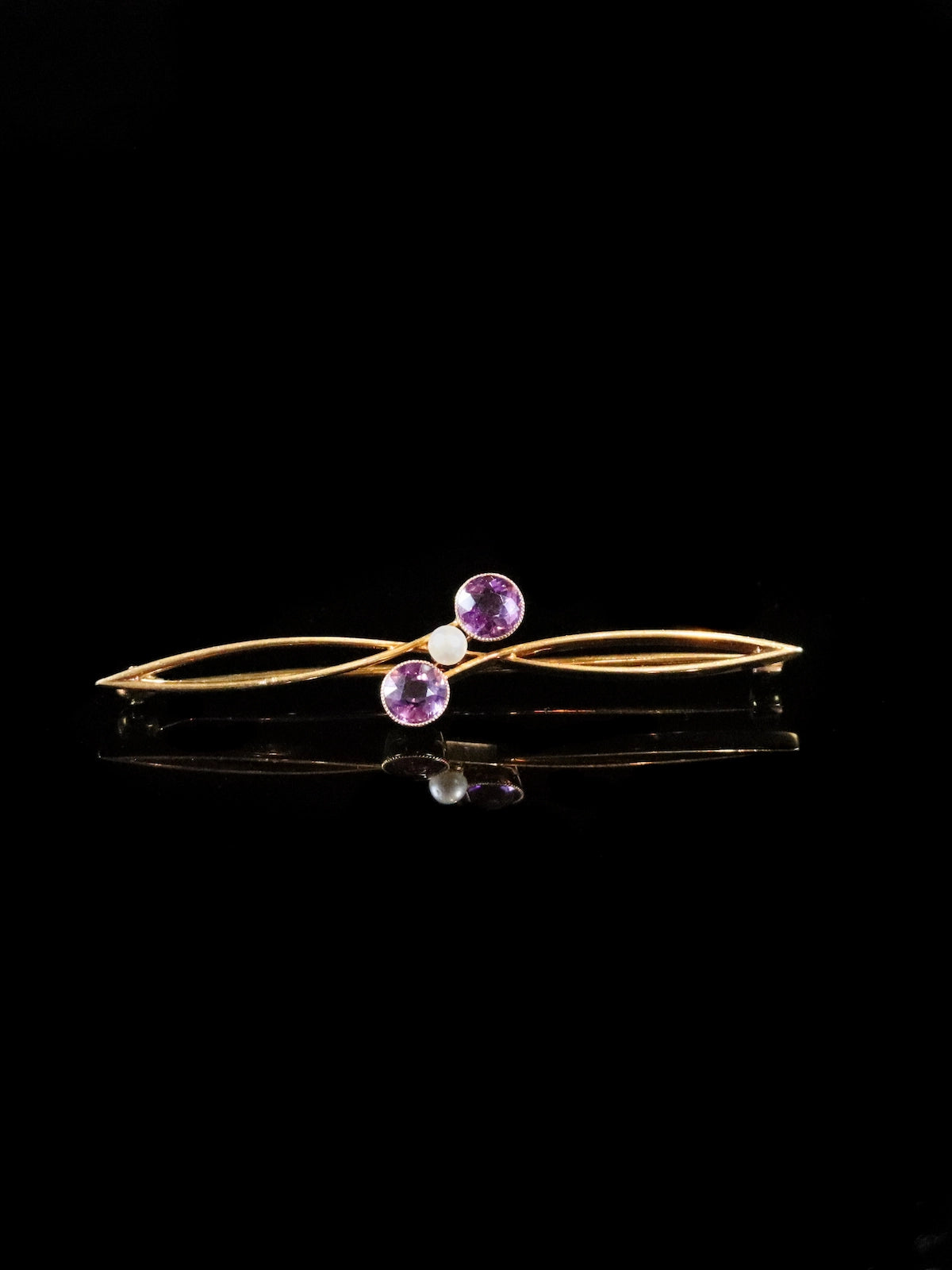 15ct Yellow Gold Amethyst and Pearl Twist Bar Brooch