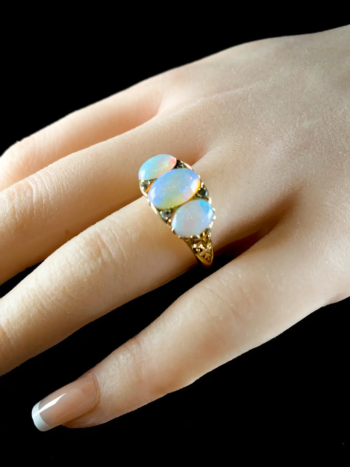Vintage 18ct Gold Three Stone Opal and Diamond Ring
