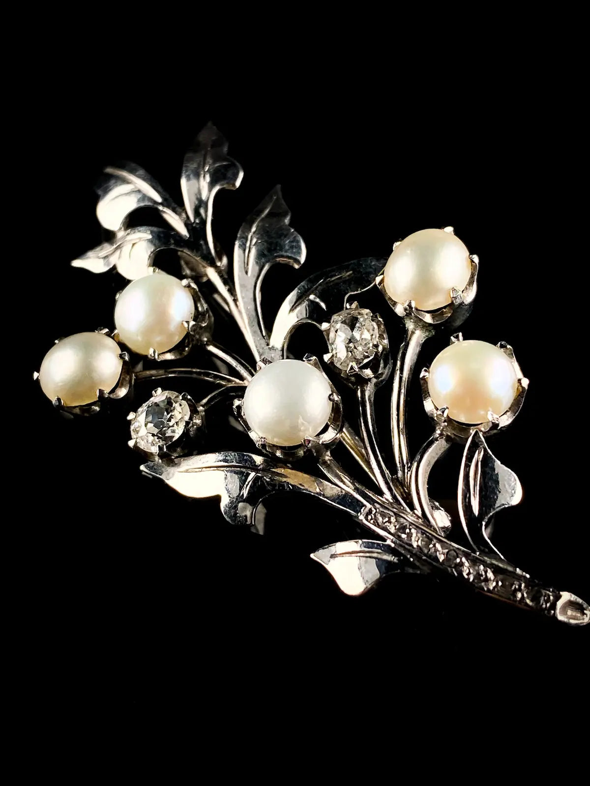 18ct White Gold Pearl and Diamond Leaf Brooch, Circa 1940