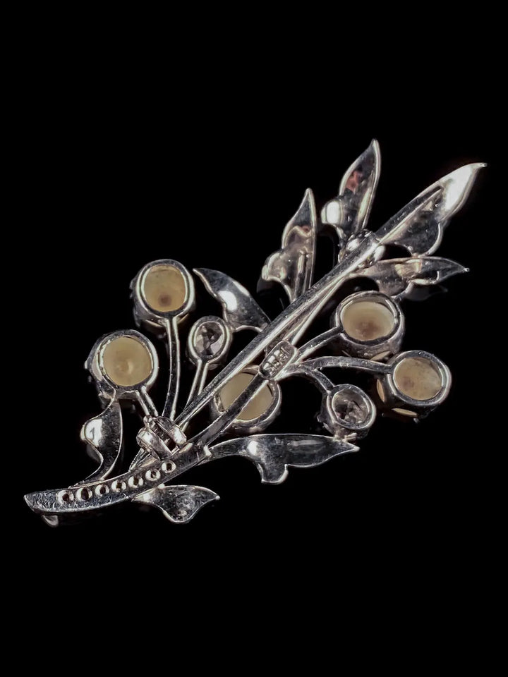 18ct White Gold Pearl and Diamond Leaf Brooch, Circa 1940