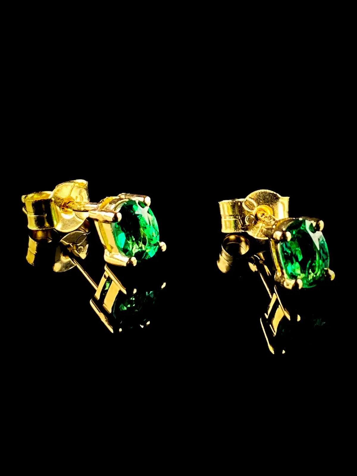 18ct Yellow Gold Emerald Stud Earrings, 0.56ct