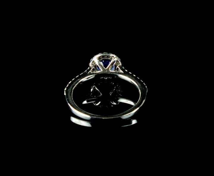 18ct Gold Diamond and Round 1.00ct Tanzanite Cluster Ring