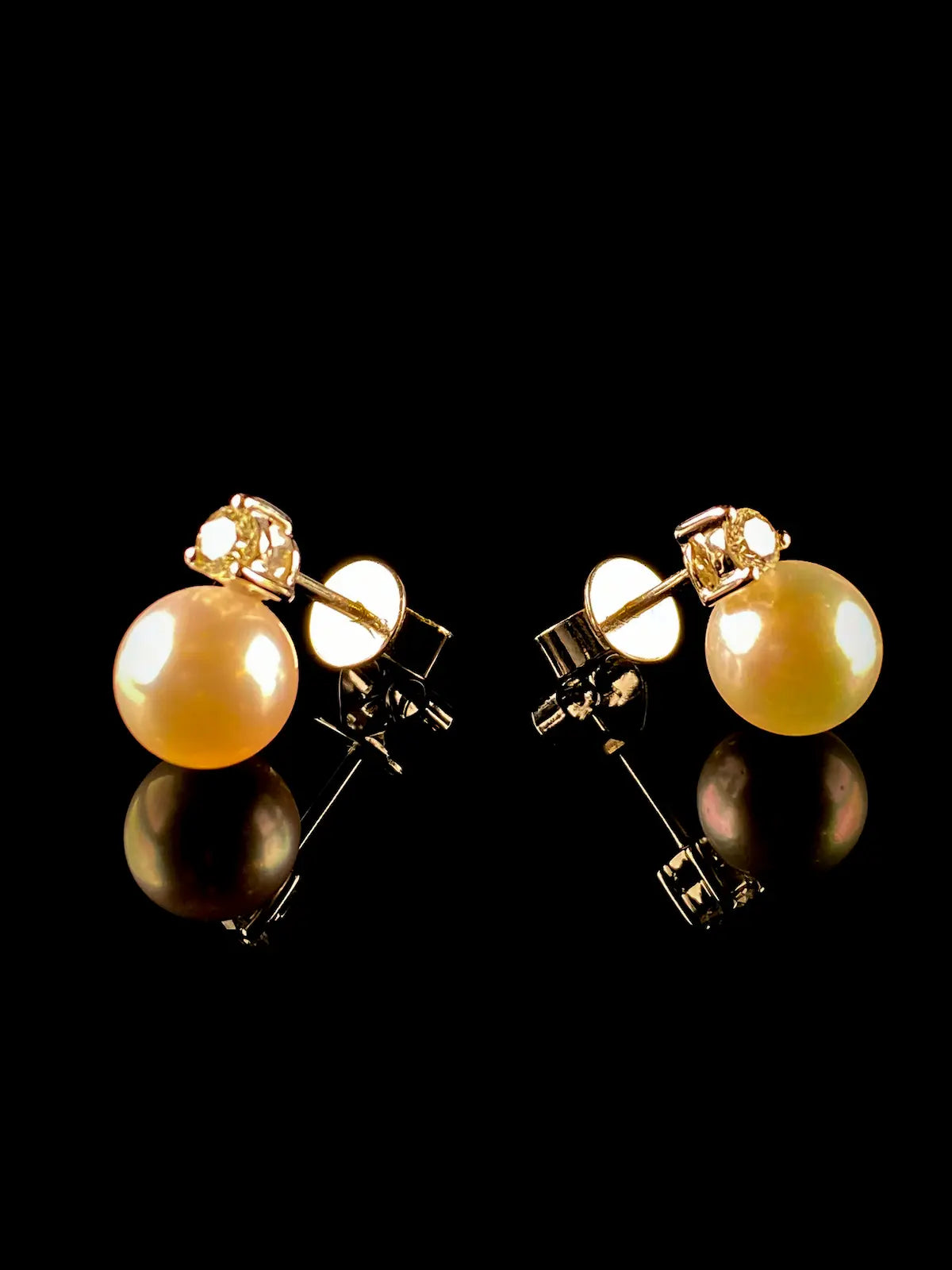 18ct White Gold Akoya Pearl and Diamond Earrings, 0.20ct