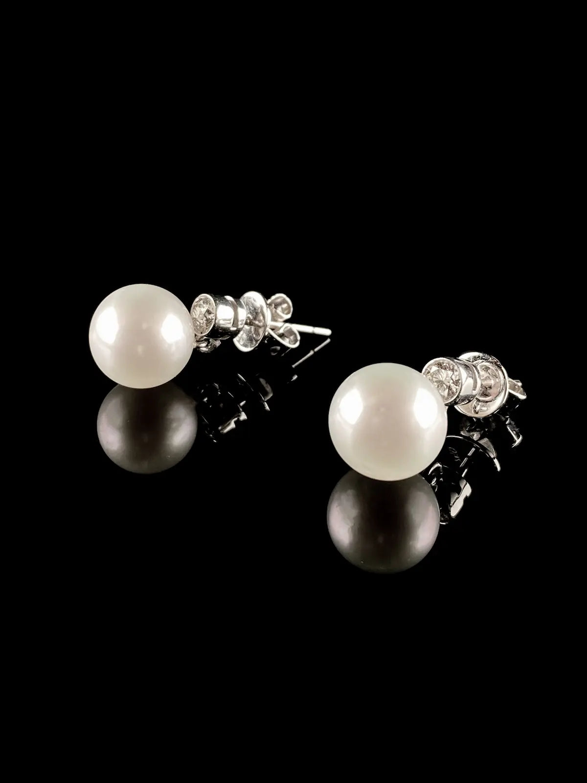 18ct White Gold 10.5mm South Sea Pearl and Diamond Earrings, 0.40ct