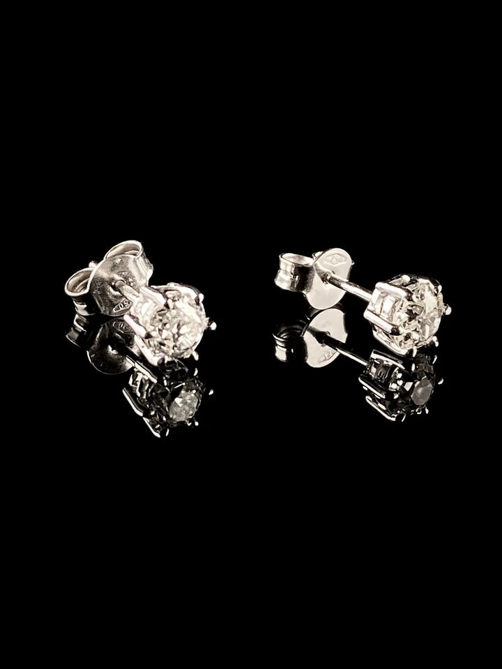 18ct White Gold Single Stone Diamond Stud Earrings, 1.05ct