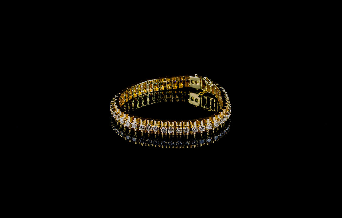 18ct Gold 5.23ct Diamond Bracelet