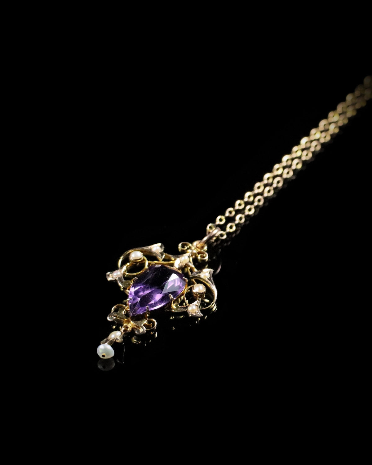 Antique 9ct Yellow Gold Amethyst and Pearl Lavalier Pendant
