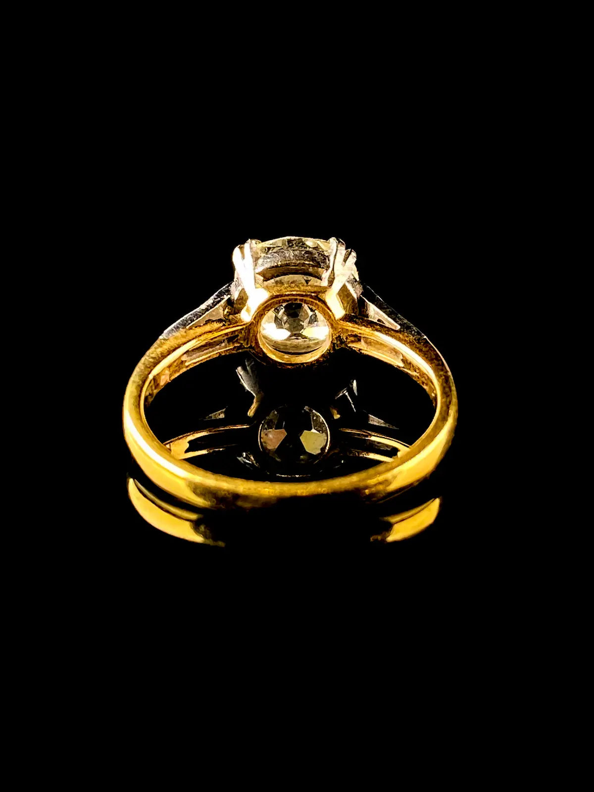 Art Deco 18ct Gold and Platinum Old Cut 1.67ct Diamond Solitaire Ring, Circa 1930
