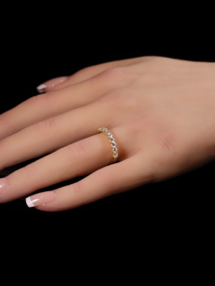 18ct Yellow Gold Diamond Half Eternity Ring with a Scalloped Edge