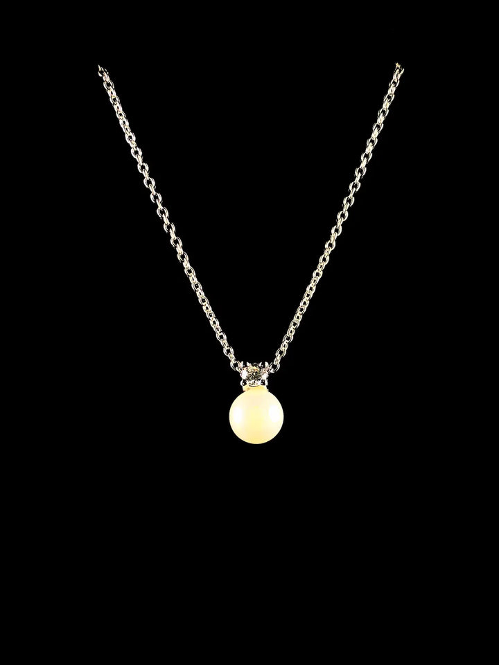 18ct White Gold 6.5x7mm Pearl and Diamond Pendant on 18ct Gold Chain