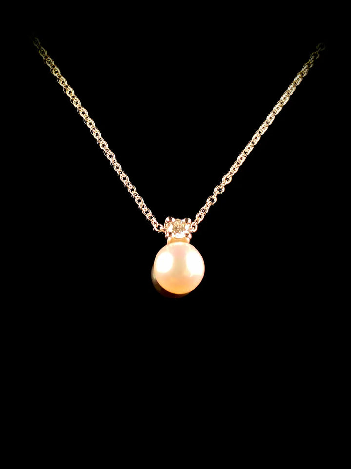 18ct White Gold 6.5x7mm Pearl and Diamond Pendant on 18ct Gold Chain