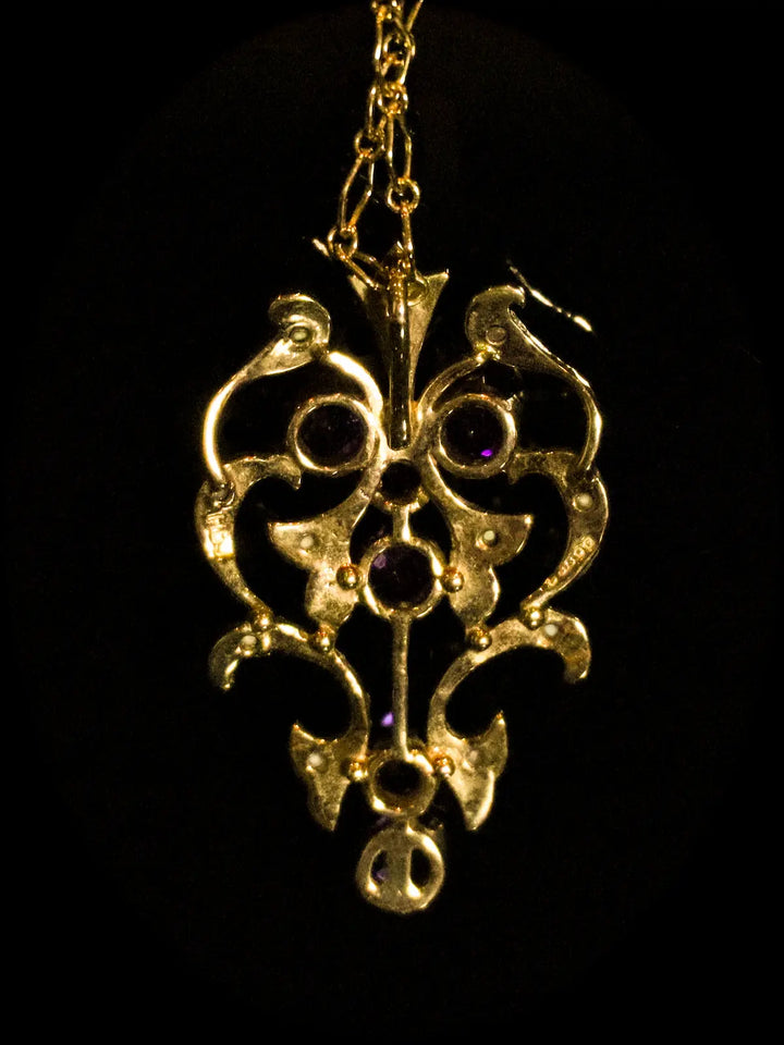 9ct Yellow Gold Amethyst and Pearl Pendant
