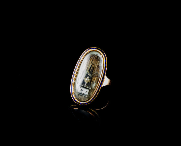 Antique Georgian Fine Gold Mourning Ring, Circa 1790
