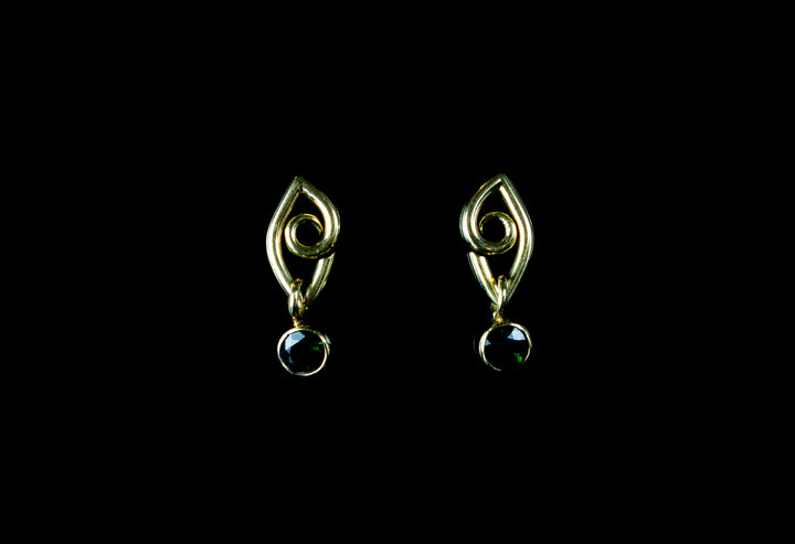 18ct Yellow Gold Green Tourmaline Drop Earrings