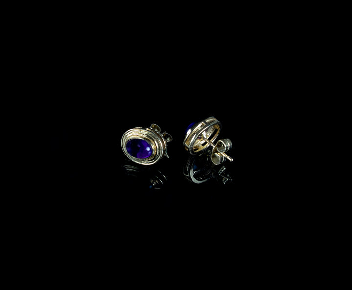 9ct Yellow Gold Cabochon Amethyst Stud Earrings
