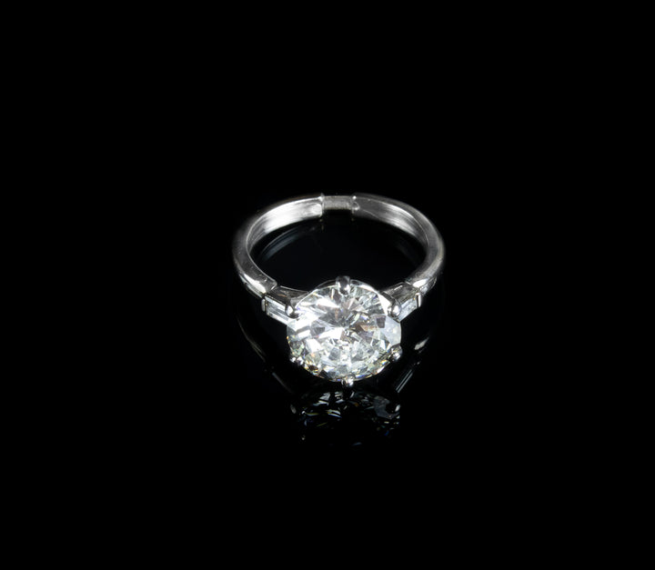 18ct White Gold 3.46ct Diamond Ring