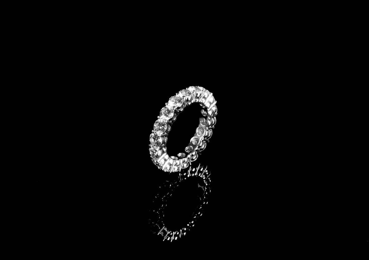 Plainum Tiffany & Co 2.70ct Diamond Full Eternity Ring
