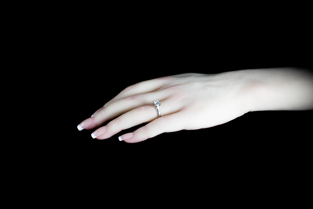 18ct White Gold Princess Cut Diamond Solitaire Ring 0.80ct