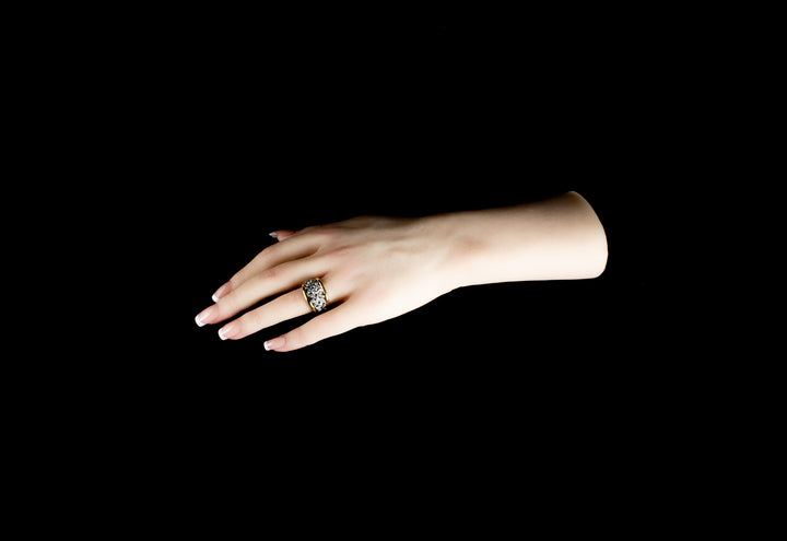 18ct Gold Wide Floral 1.00ct Diamond Ring, Sheffield 2000