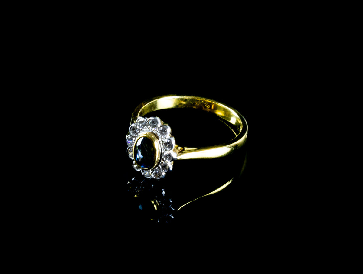 18ct Gold Aquamarine and Diamond Cluster Ring, London 1995