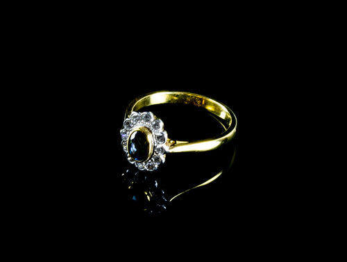 18ct Gold Aquamarine and Diamond Cluster Ring, London 1995
