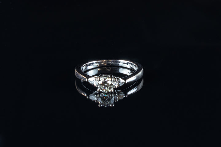 18ct White Gold Three Stone Diamond Ring