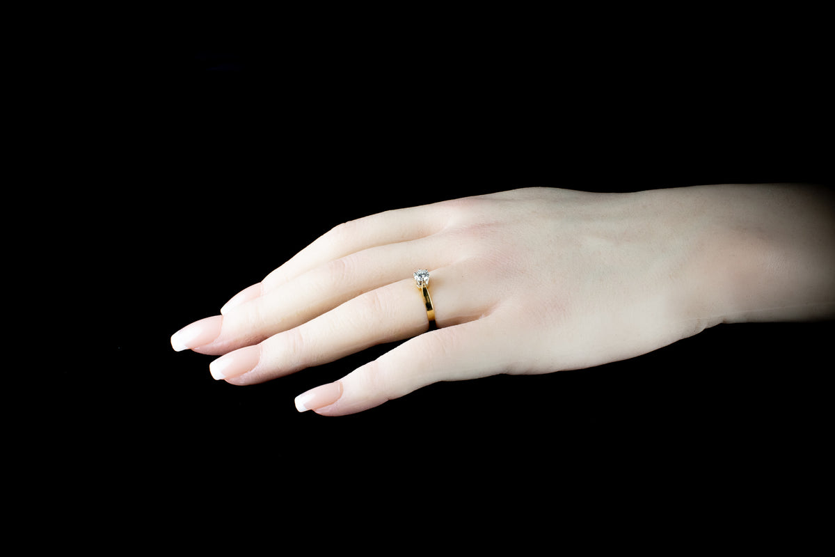 18ct Gold Single Stone 0.30ct Diamond Ring