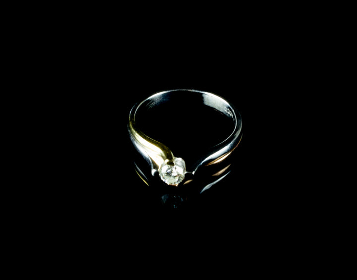 18ct Three Colour Gold Single Diamond Set Ring