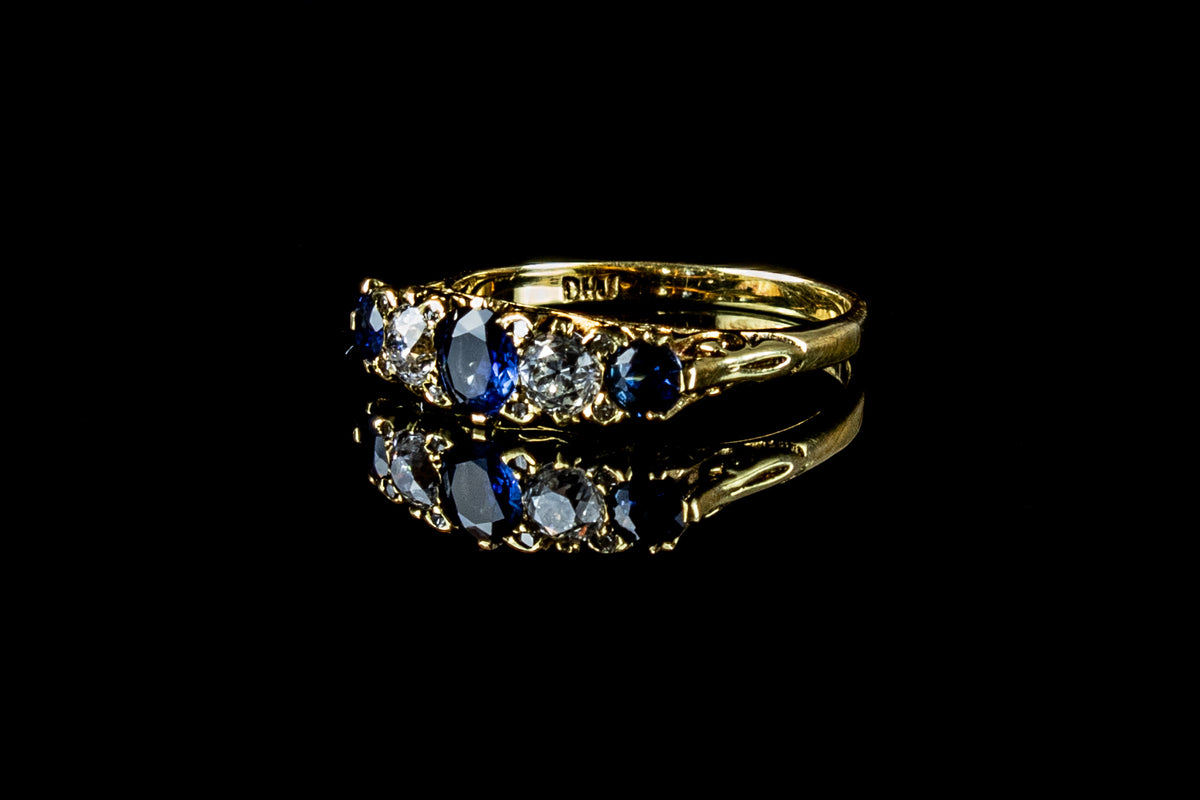 Vintage 18ct Gold Five Stone 1.00ct Sapphire and Old Cut Diamond Ring, London 1977