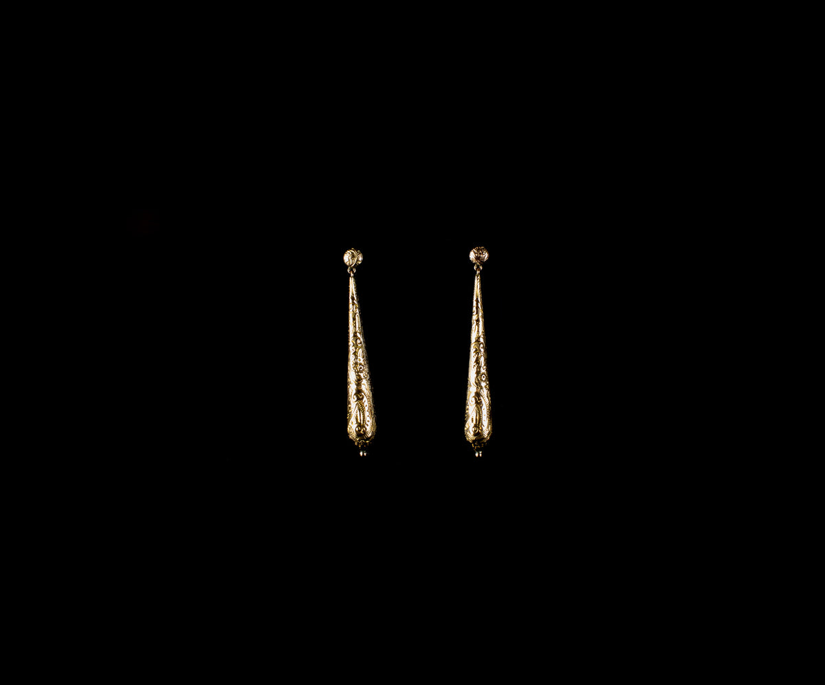 Vintage 9ct Yellow Gold Engraved Drop Earrings