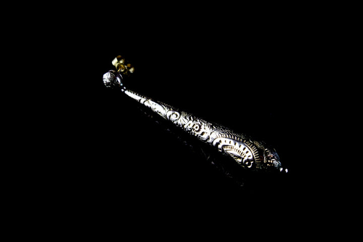Vintage 9ct Yellow Gold Engraved Drop Earrings