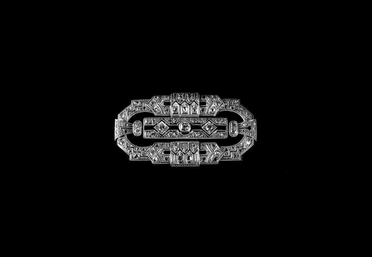Art Deco Old Cut and Rose Cut Diamond Brooch Set in Platinum
