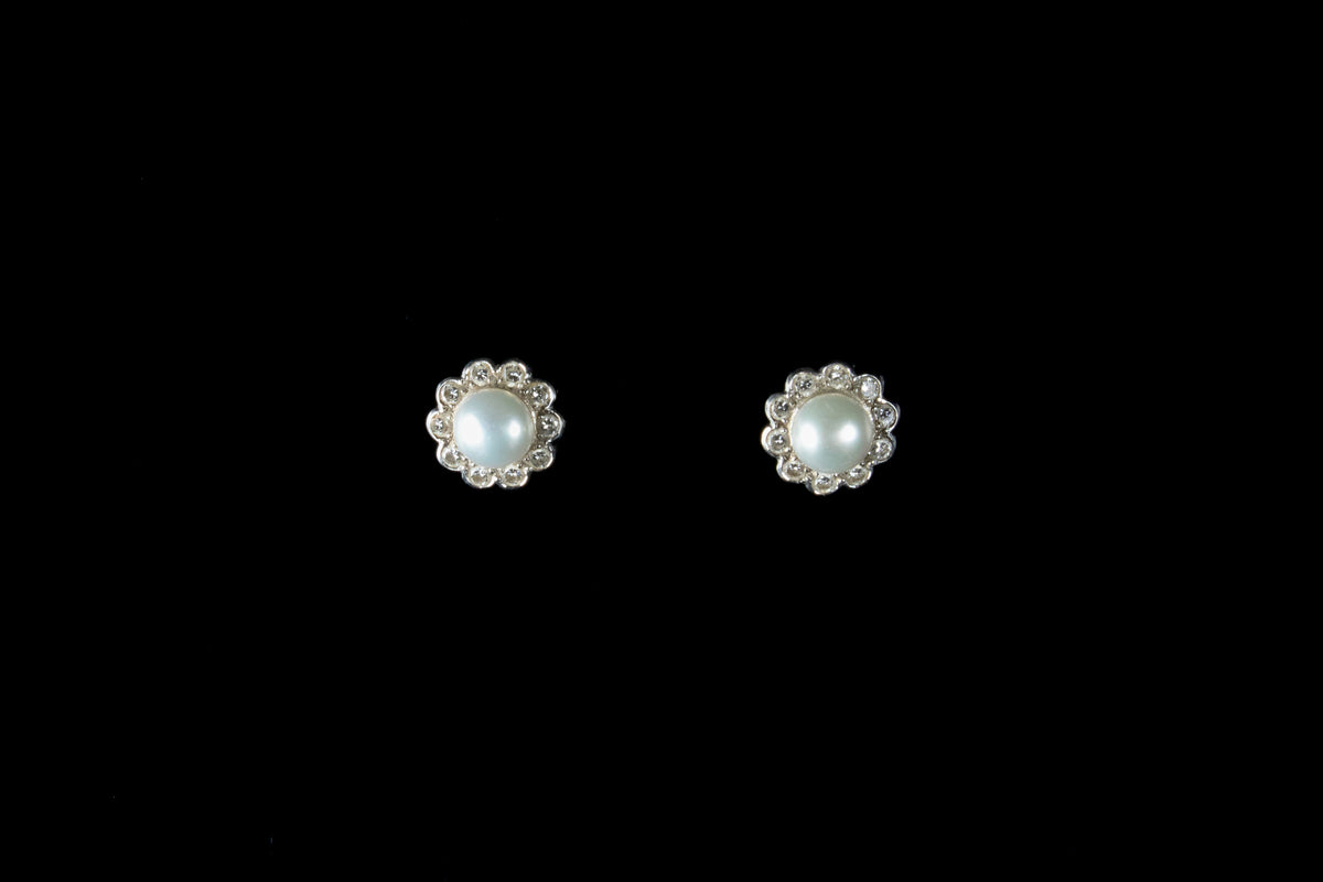18ct White Gold Pearl and Diamond Cluster Stud Earrings