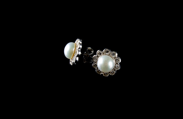 18ct White Gold Pearl and Diamond Cluster Stud Earrings