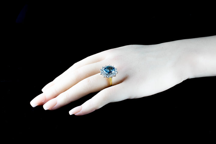 18ct Gold 3.30ct Aquamarine And Diamond Cluster Ring