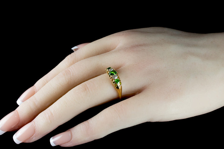 1930s Green Garnet and Old Cut Diamond Five Stone Ring Set in 18ct Gold