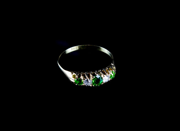 1930s Green Garnet and Old Cut Diamond Five Stone Ring Set in 18ct Gold