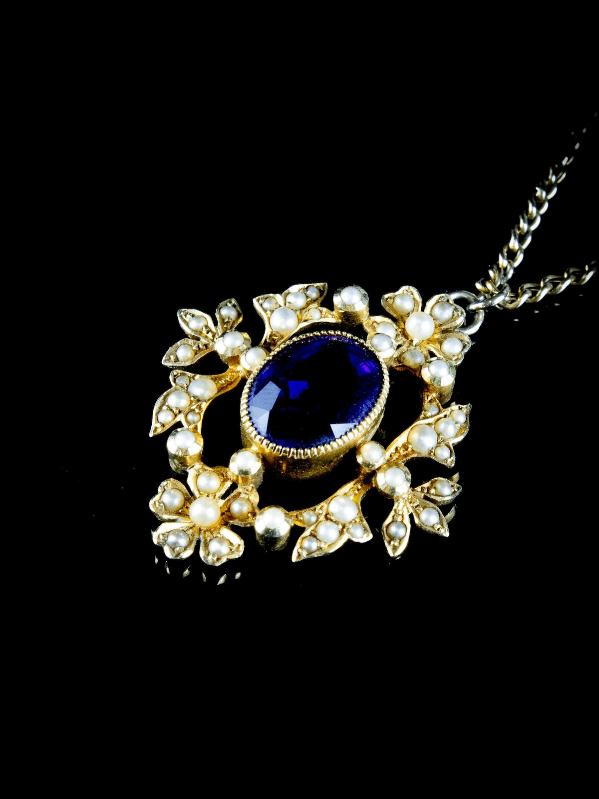 Antique Victorian 15ct Gold Amethyst and Pearl Pendant, Circa 1900